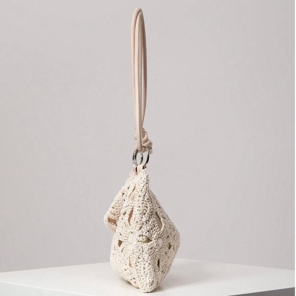 Boho Floral Hollow Out Woven Shoulder Bag - Picture 4 of 5